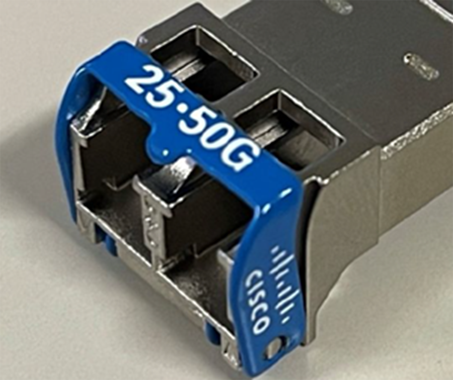 Dual-rate SFP transceiver lets network operators flexibly manage their migration to 50G.