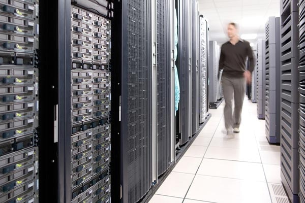 Easily Manage Data Center Computing