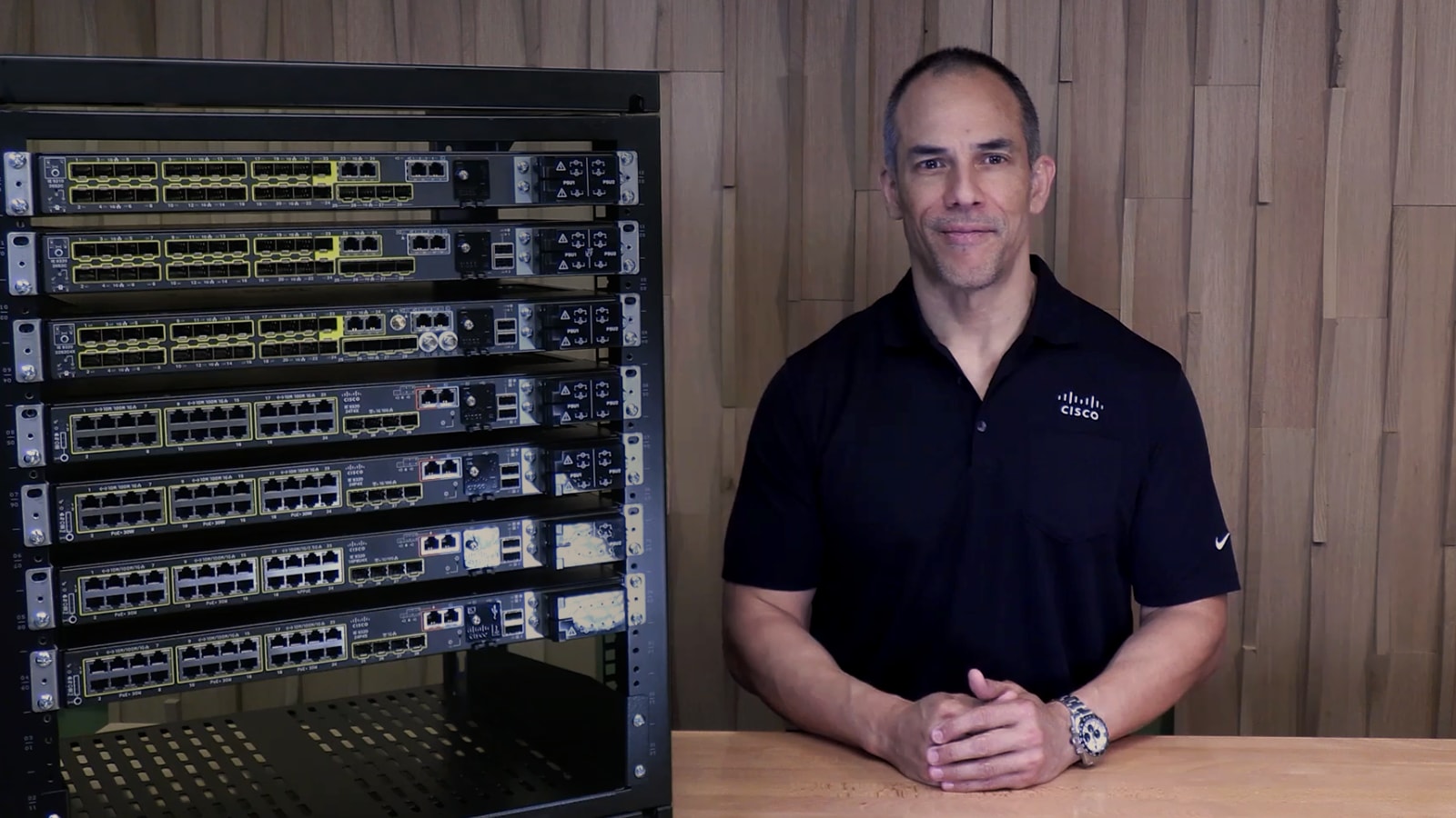 ​​Demo-Video zur Cisco Catalyst IE9300 Rugged-Serie​ 