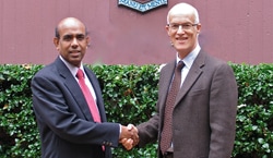 Eliathamby Ambikairajah, University of New South Wales and Kevin Bloch, Cisco collaborate on development of Austalia's First Network Systems Architecture Curriculum Based on Real World Case Studies