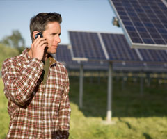 Man using a cellular phone