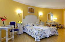 Hotel Pere IV Hotel Pere IV