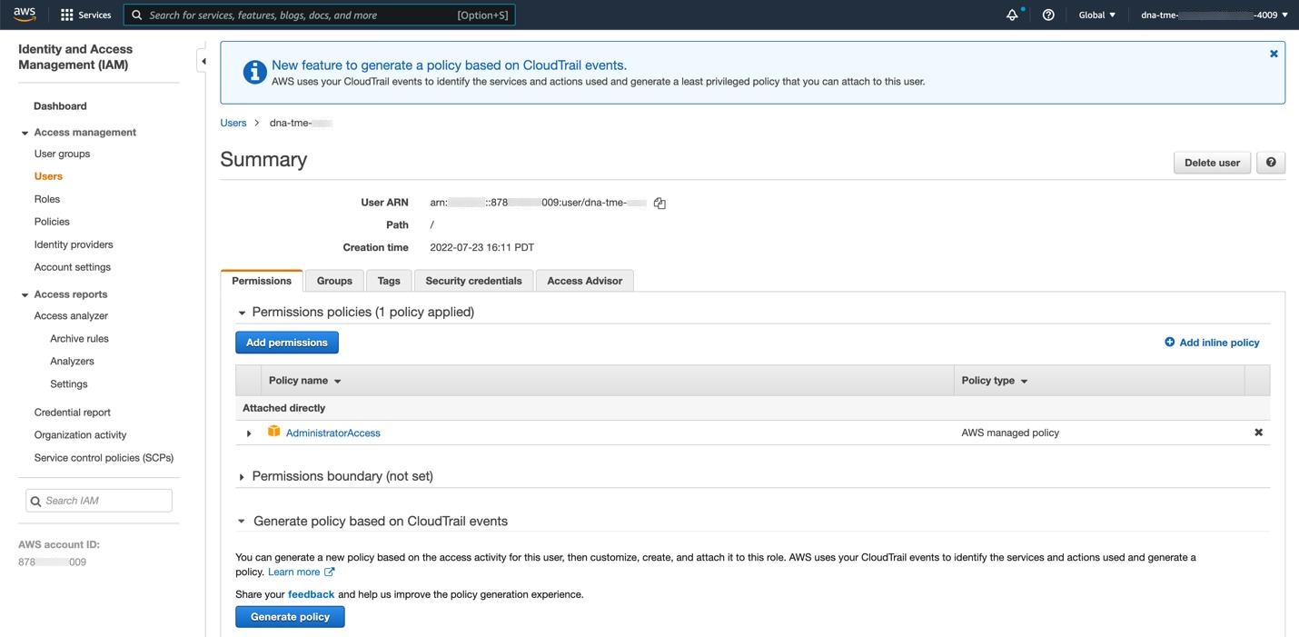 [AWS Services] > [IAM] > [Access management] > [Users] > [Summary] ウィンドウの順に選択すると、AWS コンソールでアカウント権限が AdministratorAccess と表示されます。