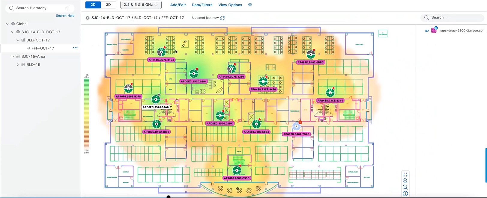 The wireless 2D floor map displays the position of the APs, and any unmanaged switches are listed in the right pane.