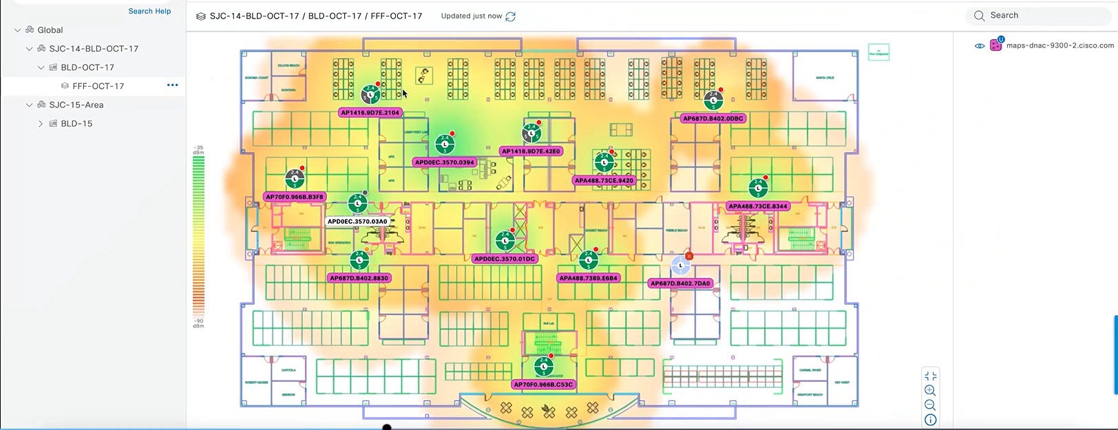 The wireless 2D floor map displays the position of the APs, and any unmanaged switches are listed in the right pane.