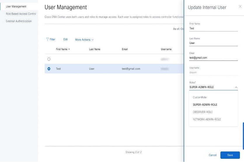 [Update Internal User] スライドインペイン に、[Roles] ドロップダウンリストとロールのオプションが表示されます。