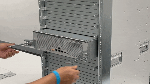 Positioning the supervisor into the slot