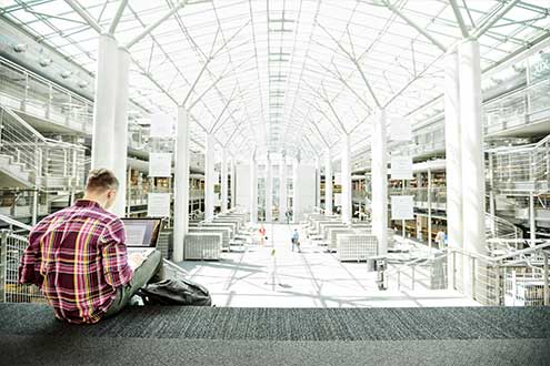 Készítse fel vállalatát a támadásokra. Védje vállalati hálózatát és az ügyfeleket is.