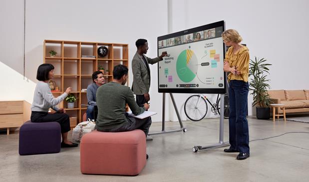 Digital whiteboarding session in an open studio using the Board Pro 75