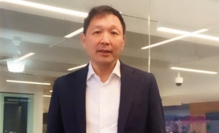 思科全球副总裁及大中华区CEO黄志明通过视频致辞