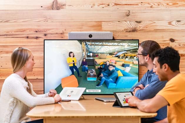 Use Huddle work spaces to collaborate and ad hoc meetings