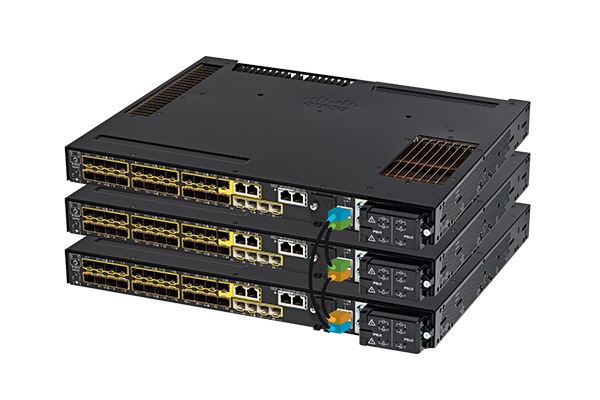 Cisco Catalyst IE9300 高耐久性シリーズ (新製品)