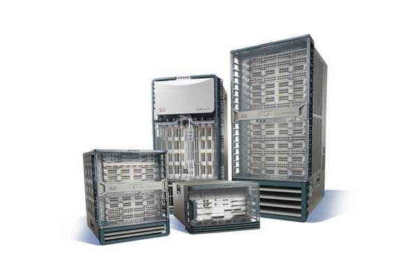 Cisco Nexus 7000 シリーズ 4 スロット スイッチ - Cisco