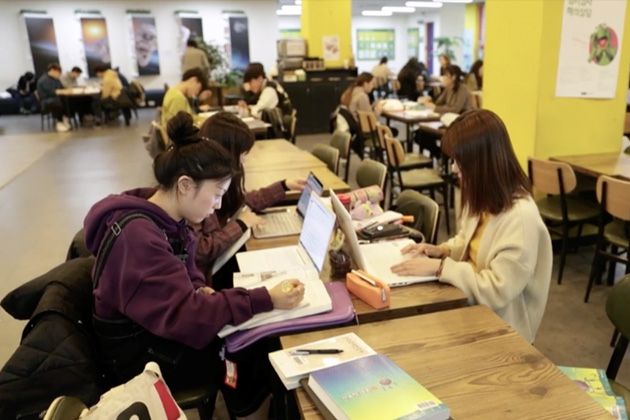 University Students are studying at library