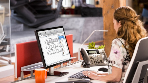 Telefones IP e VoIP de uso comercial