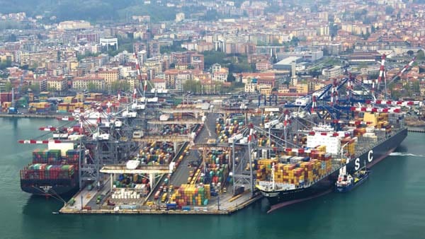 拉斯佩齐亚集装箱码头提高运营效率