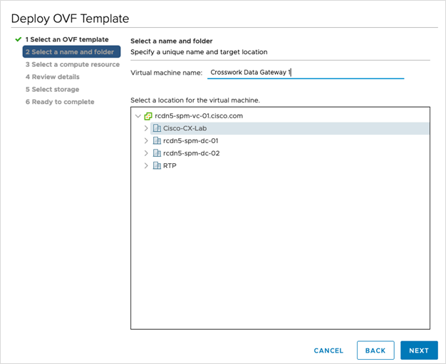 [OVFテンプレートの展開（Deploy OVF Template）] - [名前とフォルダの選択（Name and Folder Selection）] ウィンドウ