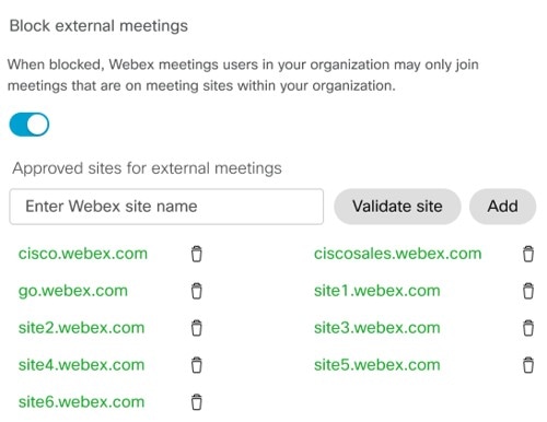 Screenshot van Control Hub met de bedieningselementen om domeinen toe te voegen of te verwijderen in de lijst Goedkeuren voor externe vergaderingen.